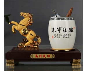 工藝禮品中的皮革制品有何特別之處？